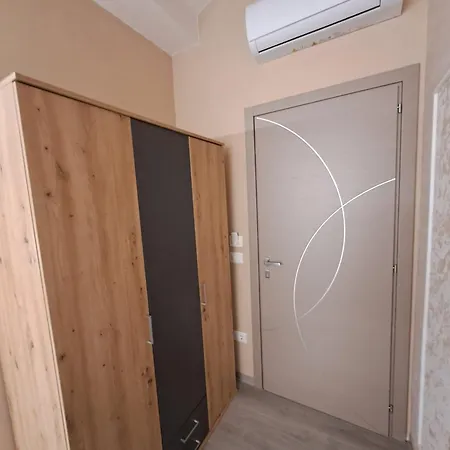 לינה וארוחת בוקר Le Querce 3*